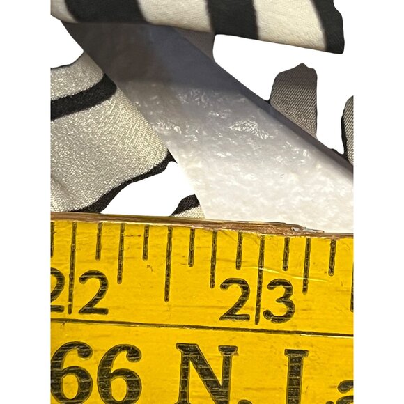 Michael Michael Kors Women Size L Zebra Print Ruffle Blouse Y2K Preppy Designer - Picture 13 of 16